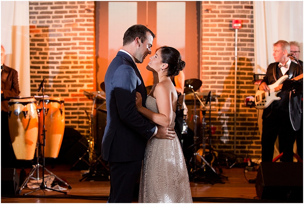 liz_robert_frederick_douglass_maritime_museum_baltimore_wedding_photographer_0097