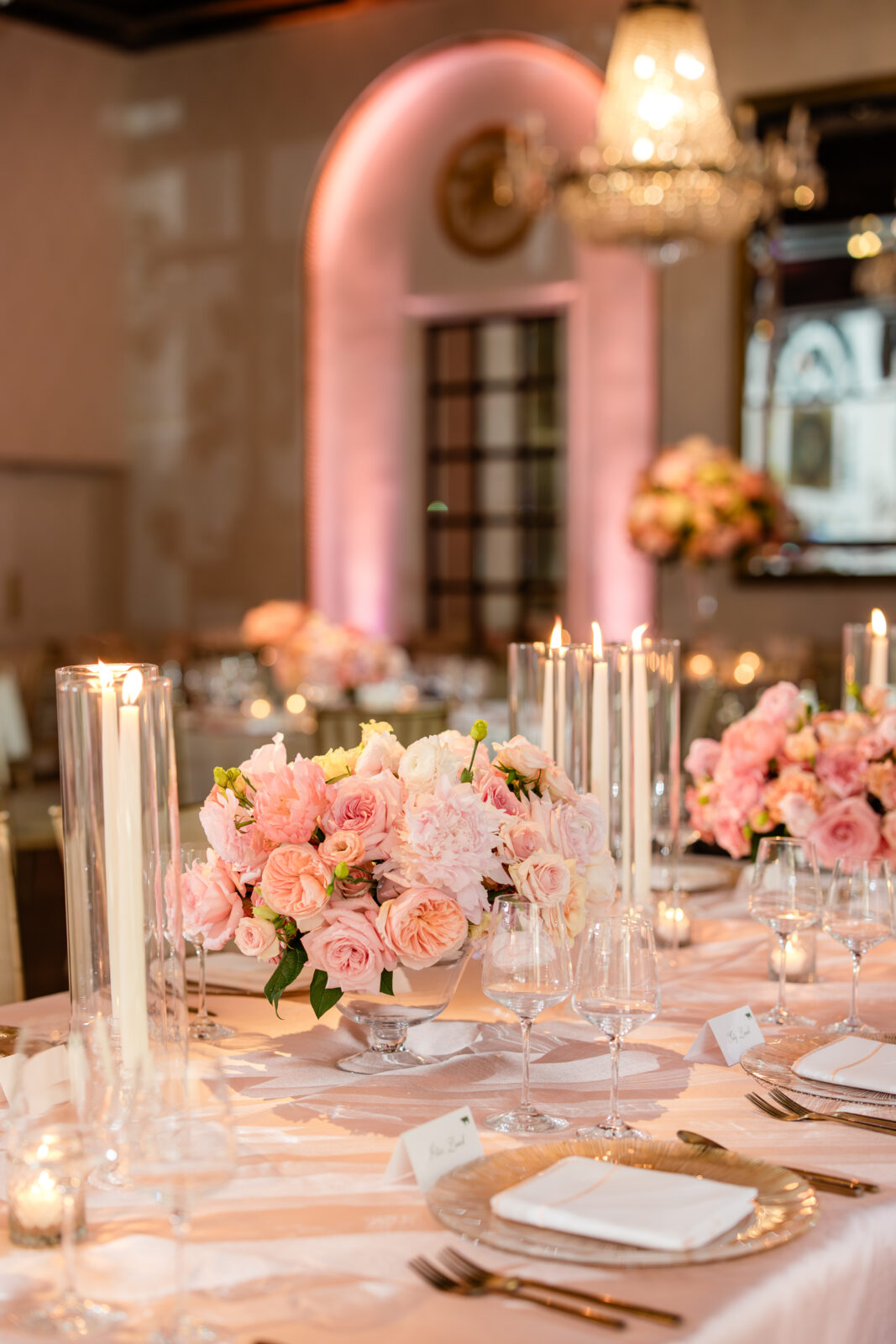 elegant wedding table decor at the st. regis washington dc