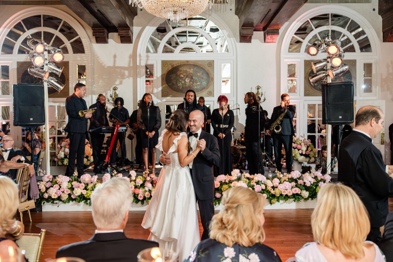 bride and groom first dance