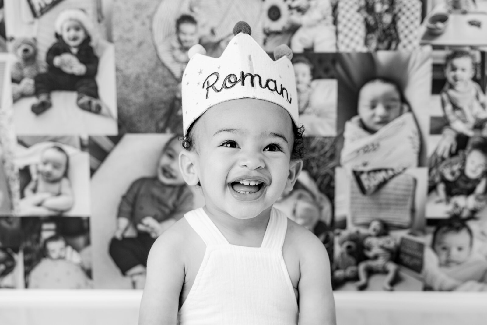 Baltimore children's portrait photographer captures one-year-old child smiling