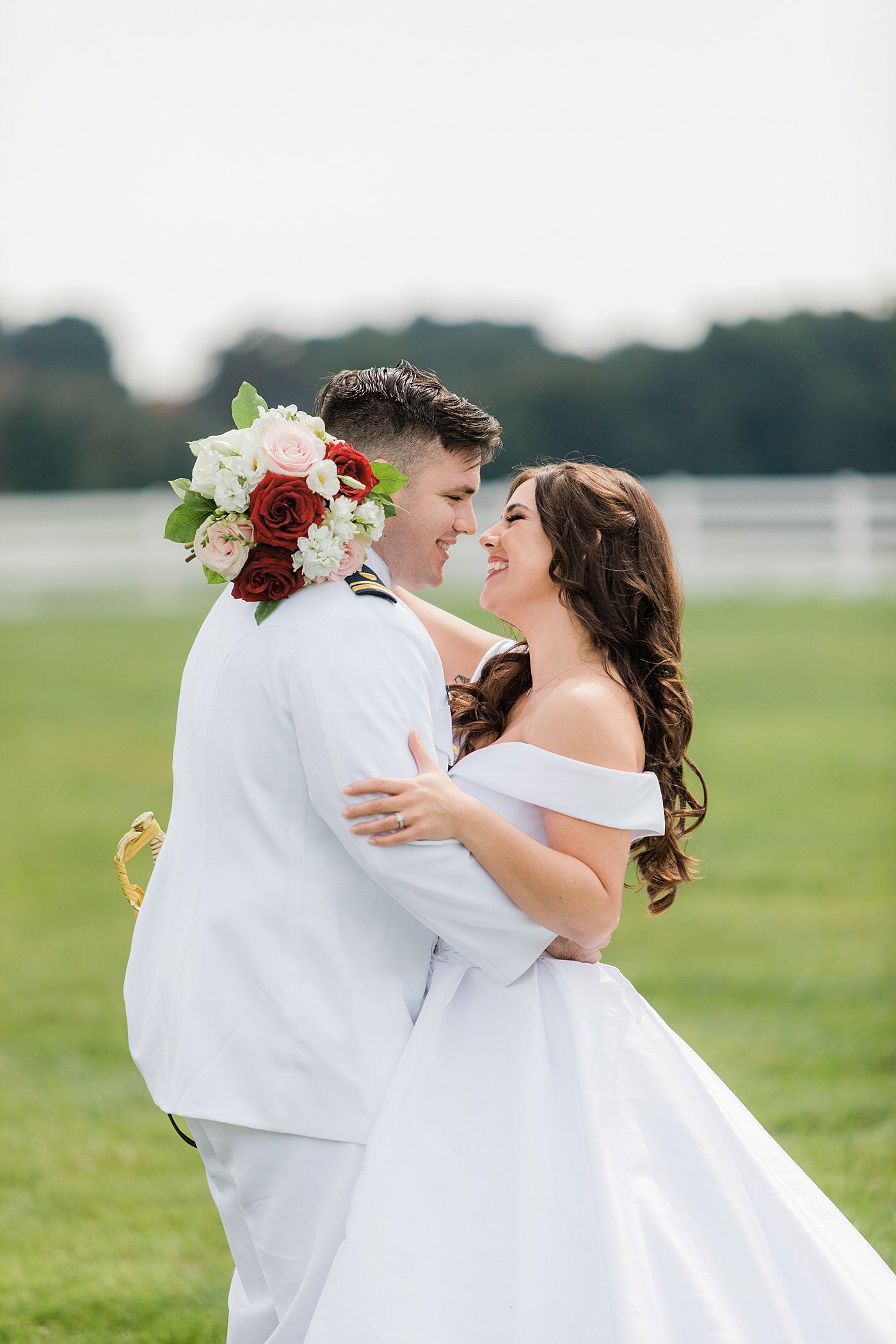 Bride and groom outdoor fall wedding portraits