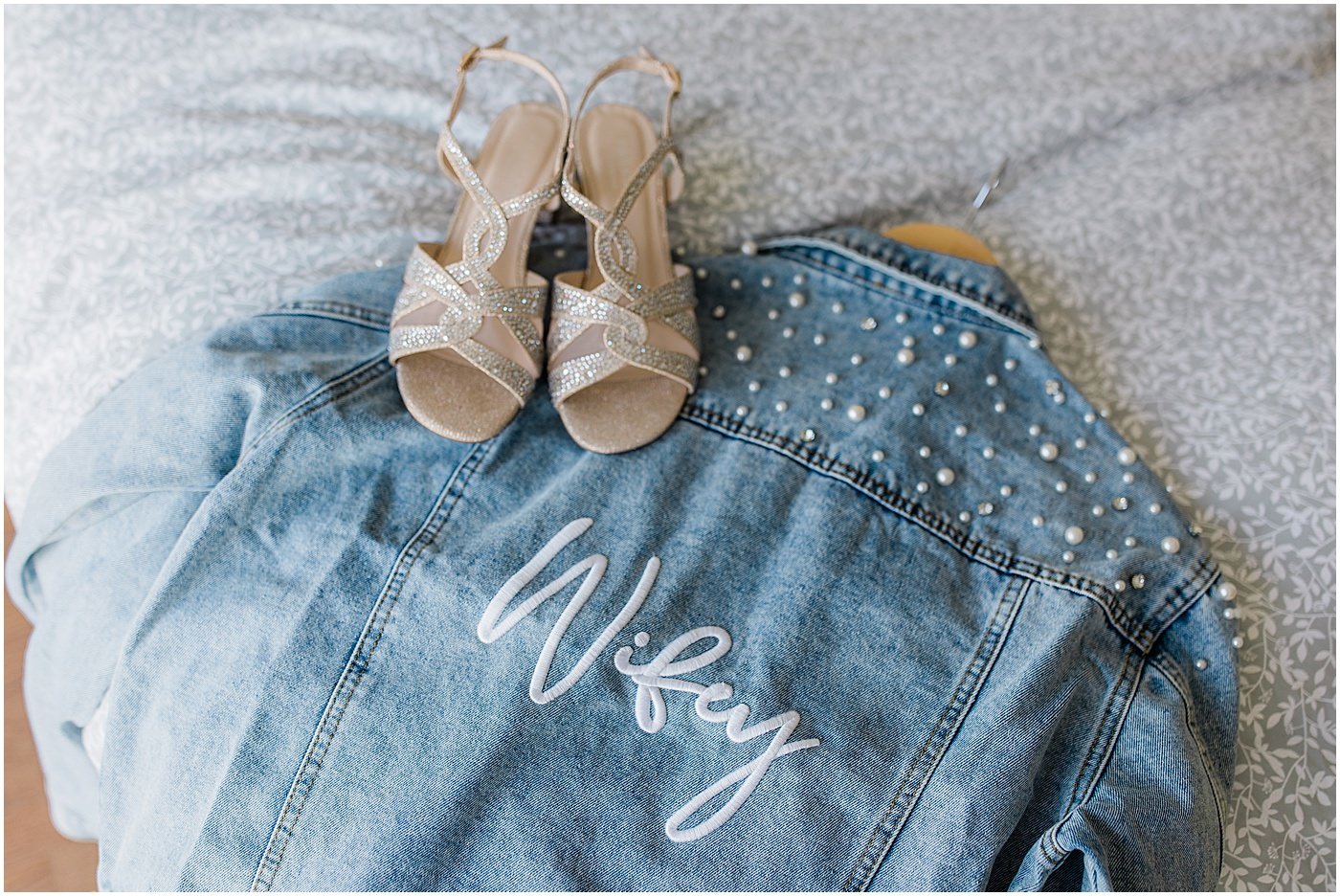 bridal details of celebrations at the bay waterfront wedding 